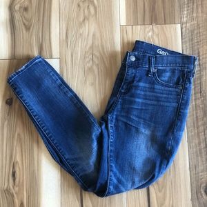 Gap Girlfriend 1969 Jeans